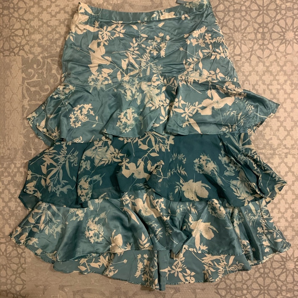 Banana republic tiered silk skirt